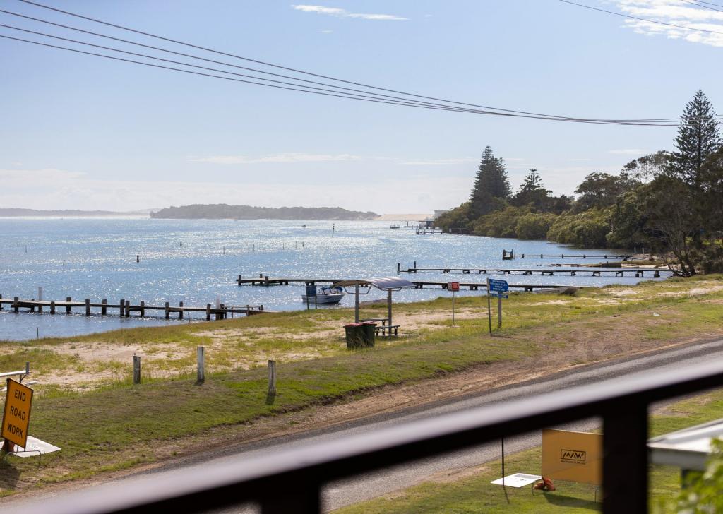 13 Main St, Manning Point, NSW 2430