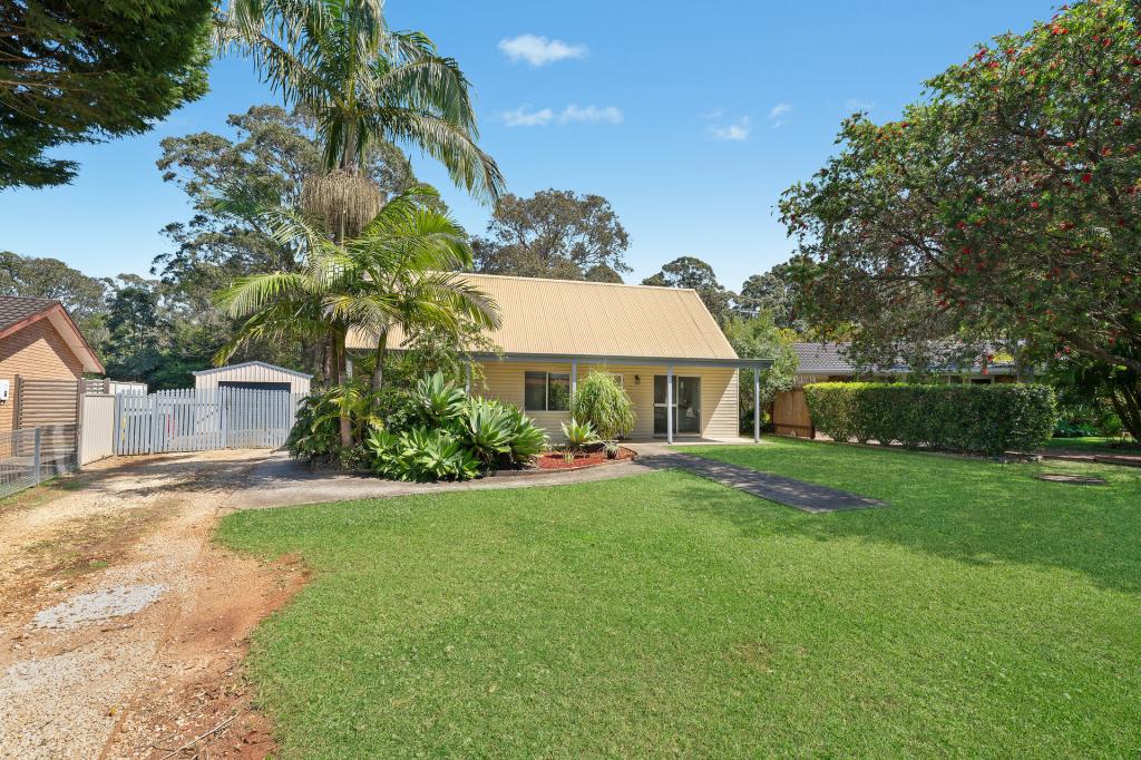 11 Slade Cres, Port Macquarie, NSW 2444