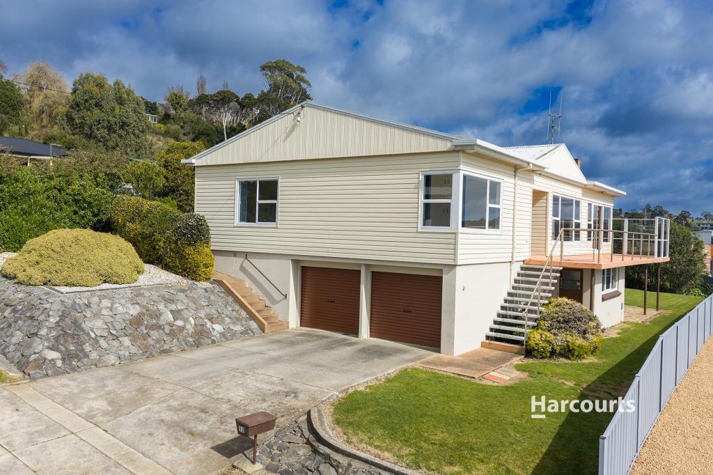 12 Seaside Cres, Penguin, TAS 7316