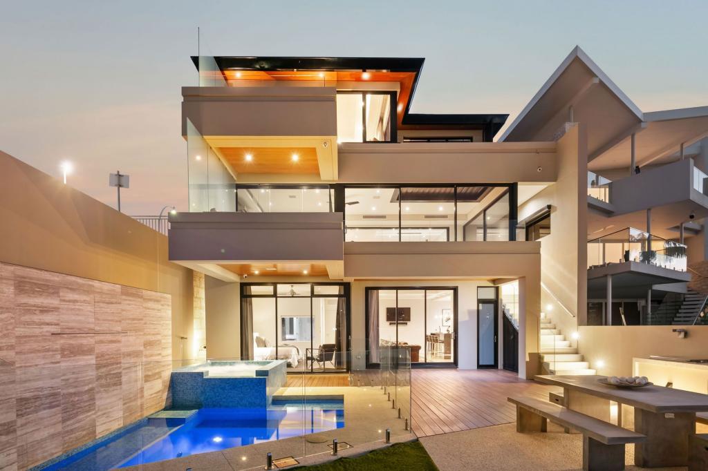 2 Southampton Lane, Mindarie, WA 6030