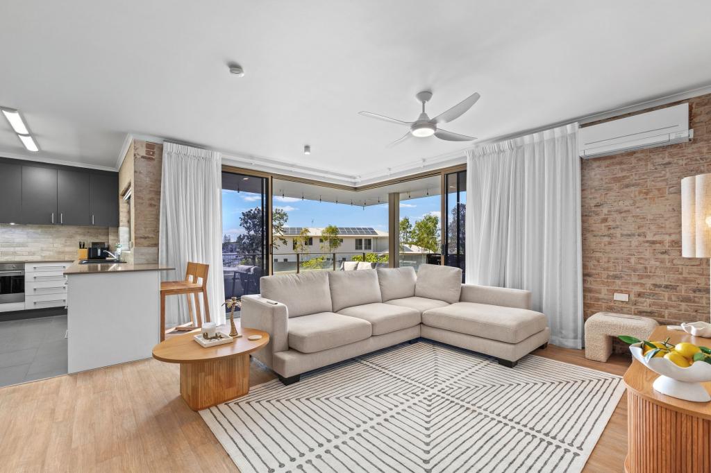 4/19 CARINYA ST, MOOLOOLABA, QLD 4557