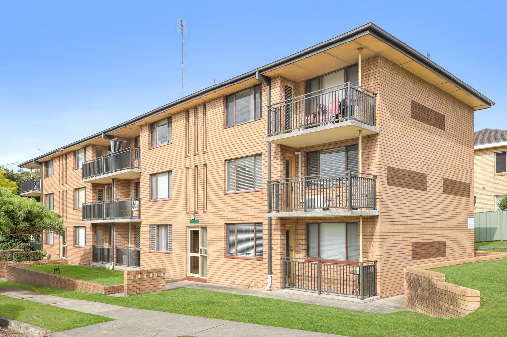 8/57 Campbell St, Wollongong, NSW 2500