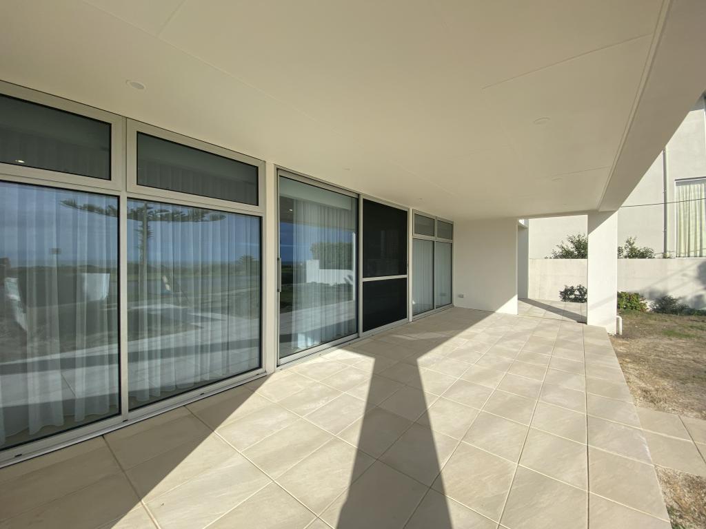 2/62 SEAVIEW RD, WEST BEACH, SA 5024