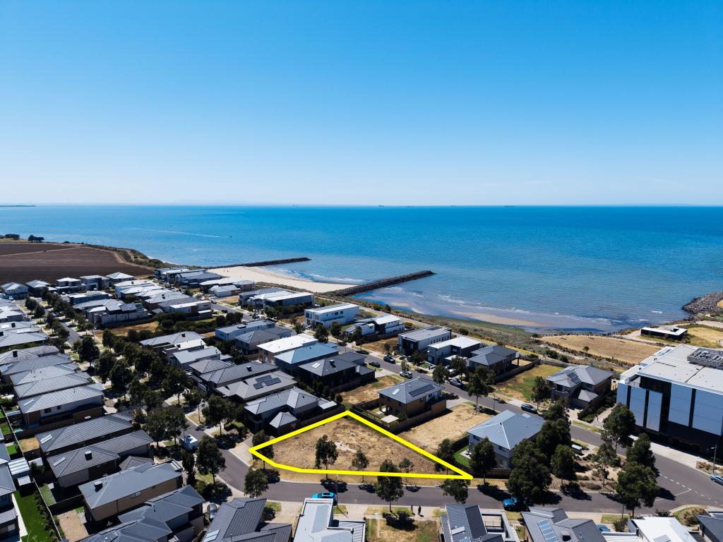 6 MASTHEAD WAY, WERRIBEE SOUTH, VIC 3030