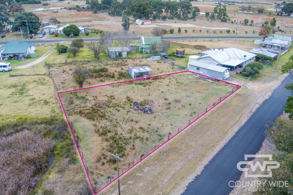 49 MOORE ST, EMMAVILLE, NSW 2371