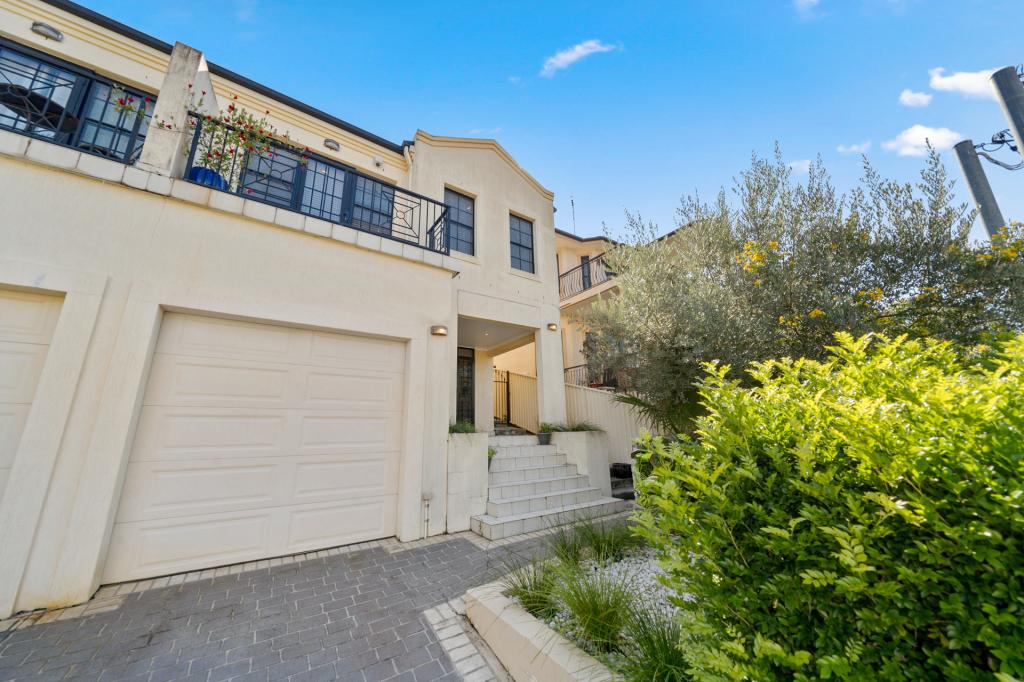 2/22 Balmoral Cres, Georges Hall, NSW 2198