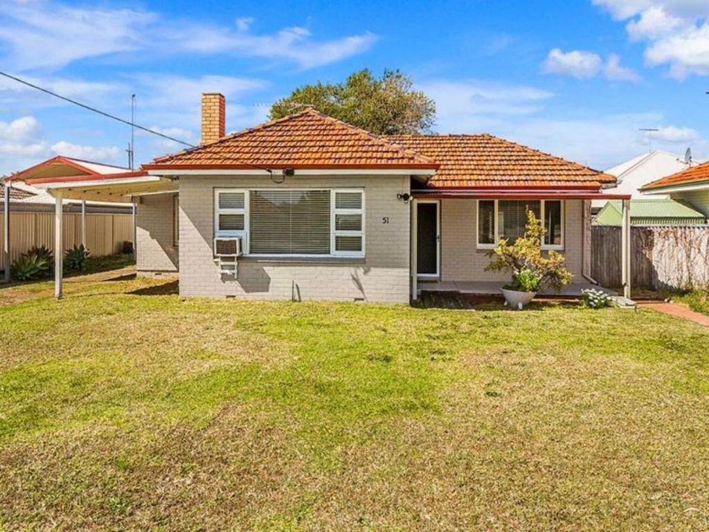 51 Jecks St, Rockingham, WA 6168