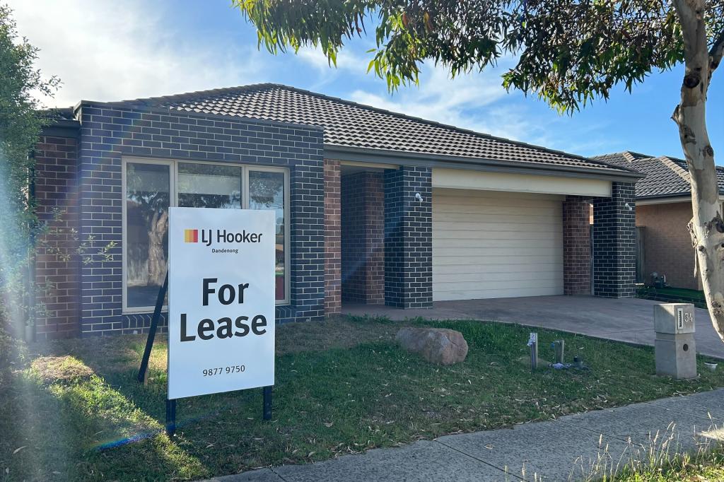 34 LANDINI CCT, CRANBOURNE NORTH, VIC 3977