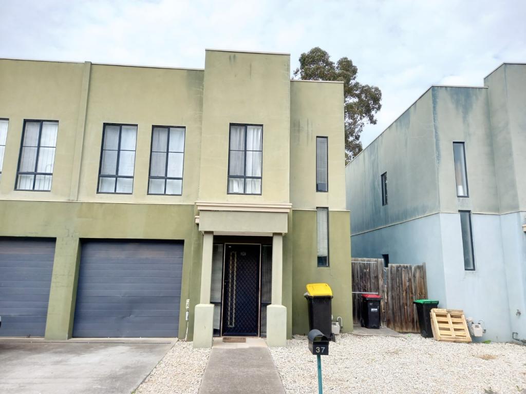 37/62 ANDREW ST, MELTON SOUTH, VIC 3338