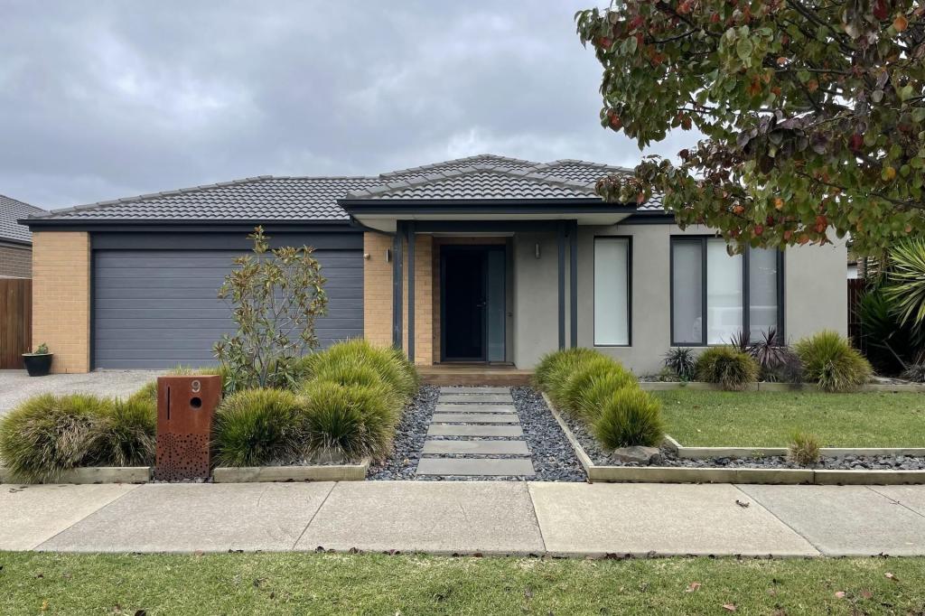 9 Manna Gum Dr, Mount Duneed, VIC 3217