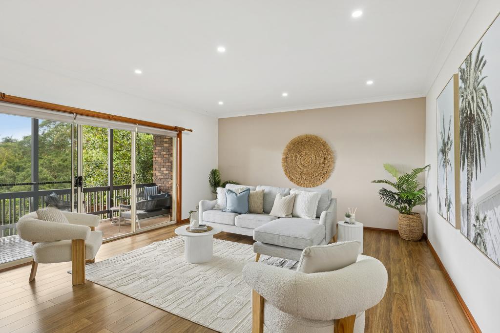 4 CHARLES KAY DR, TERRIGAL, NSW 2260