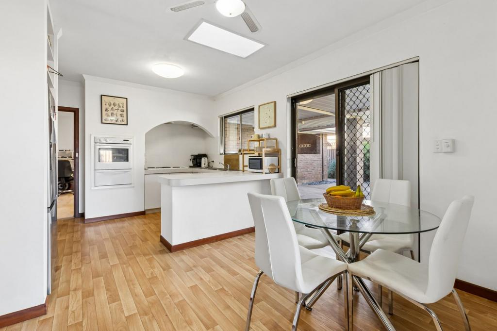 10 Farrell Pl, Noranda, WA 6062