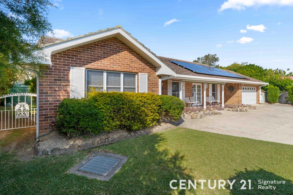 14 Fuchsia Cres, Bomaderry, NSW 2541