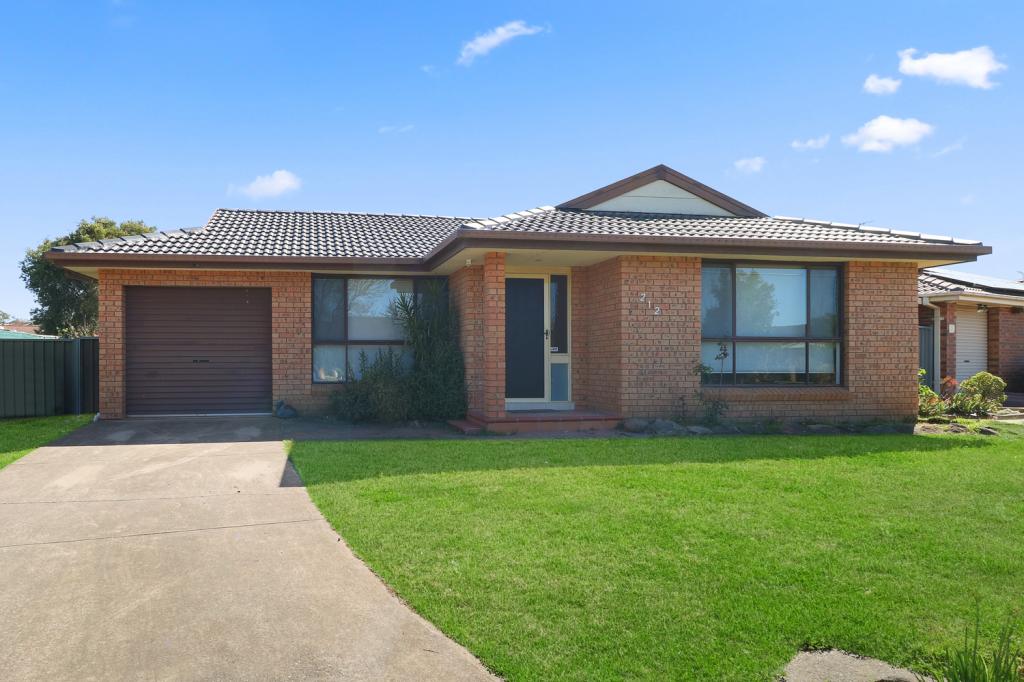 212 Swallow Dr, Erskine Park, NSW 2759