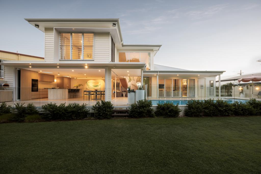 107 Oceanic Dr, Warana, QLD 4575
