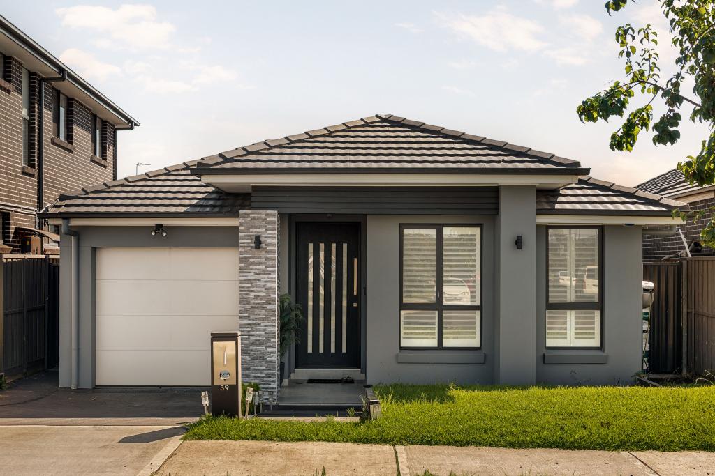 39 MCALISTER PDE, MARSDEN PARK, NSW 2765