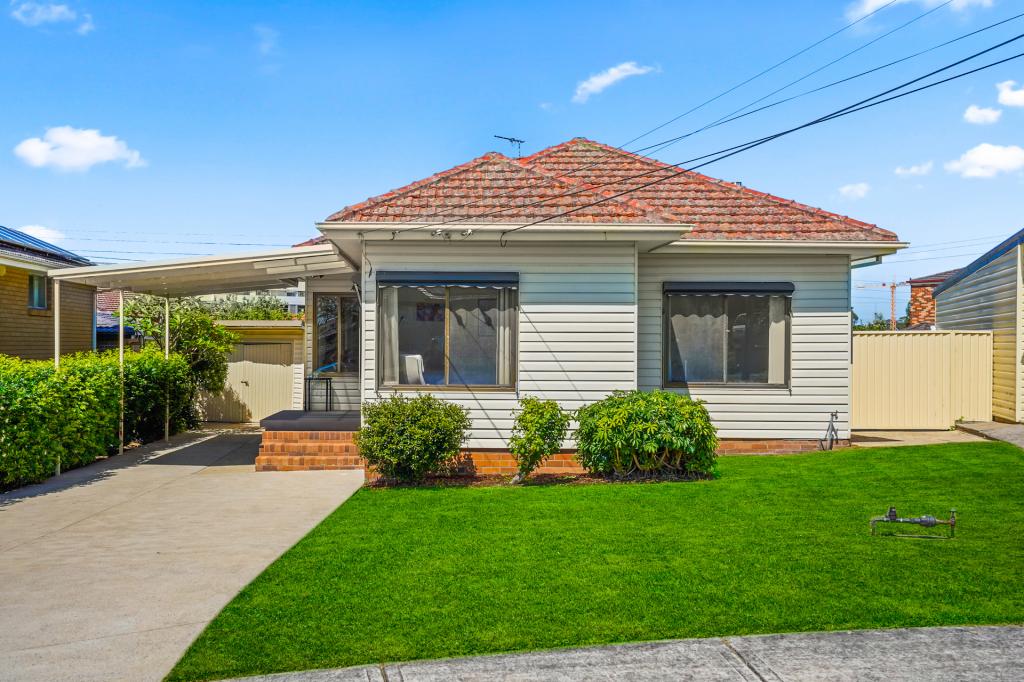 7 Comber Cres, Pendle Hill, NSW 2145