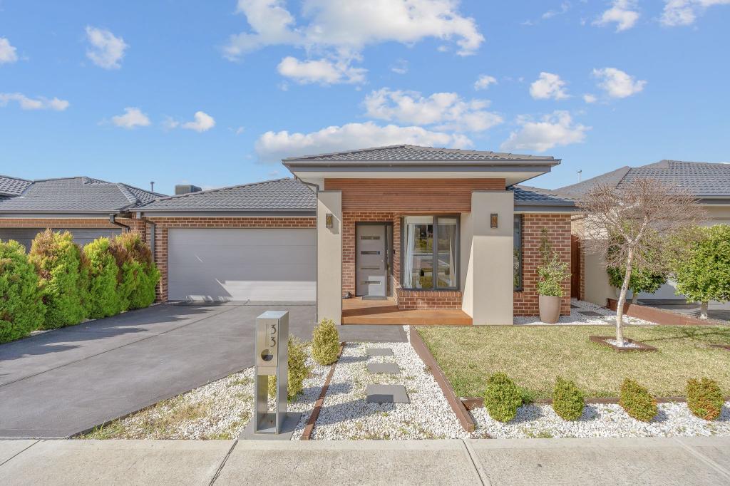 33 Vermillion Dr, Clyde North, VIC 3978