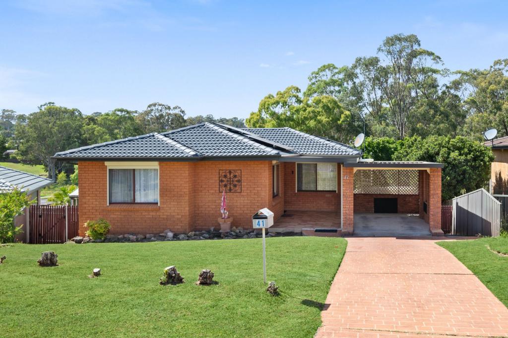 41 LILLYVICKS CRES, AMBARVALE, NSW 2560
