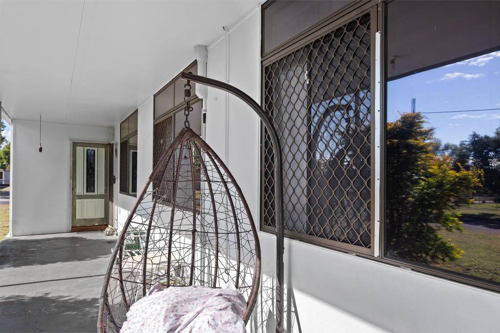 83 Proposch St, Oakey, QLD 4401