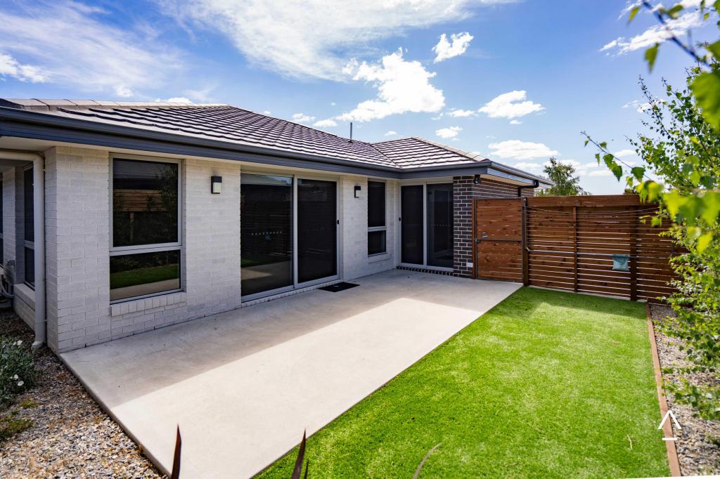 1/7 SENATOR CT, NEWNHAM, TAS 7248