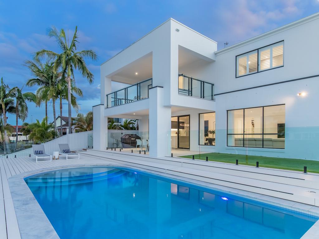 5 Blair Athol Cres, Bundall, QLD 4217