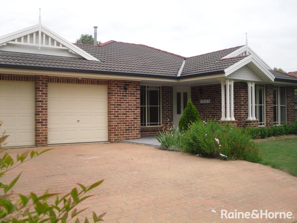 16 Miro Cres, Bowral, NSW 2576