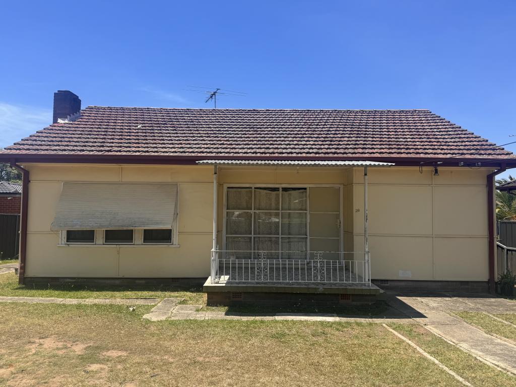 28 CARABEEN ST, CABRAMATTA, NSW 2166