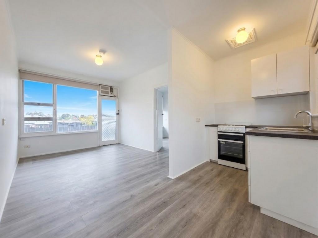 11/182 Anzac Hwy, Glandore, SA 5037