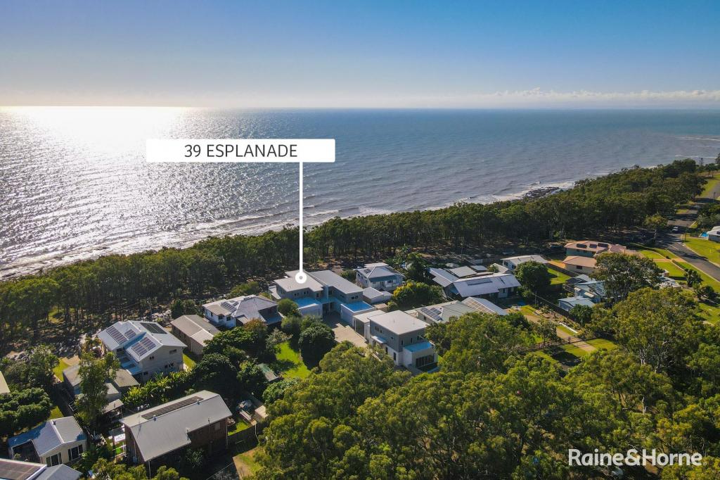 39 ESPLANADE, POINT VERNON, QLD 4655
