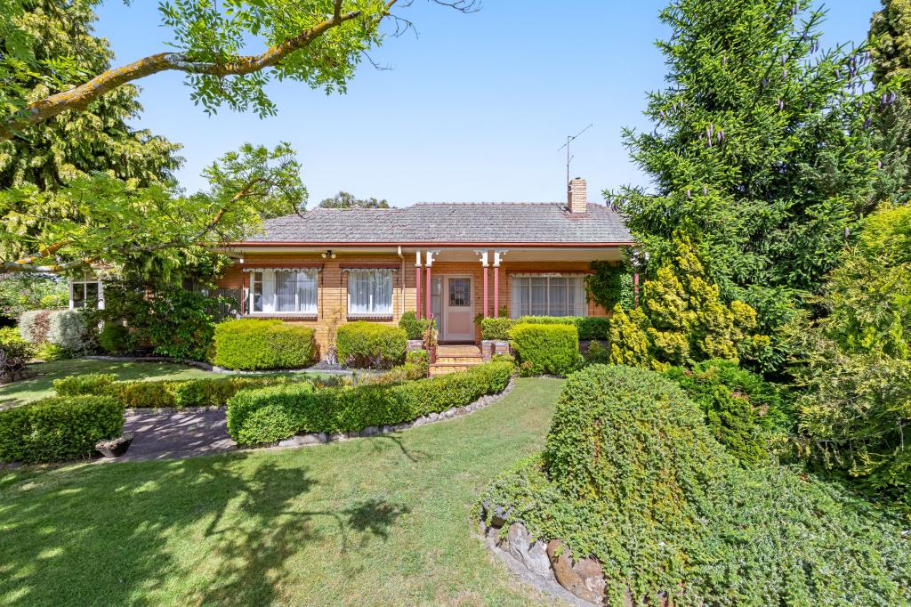 2 Port Fairy Rd, Ararat, VIC 3377