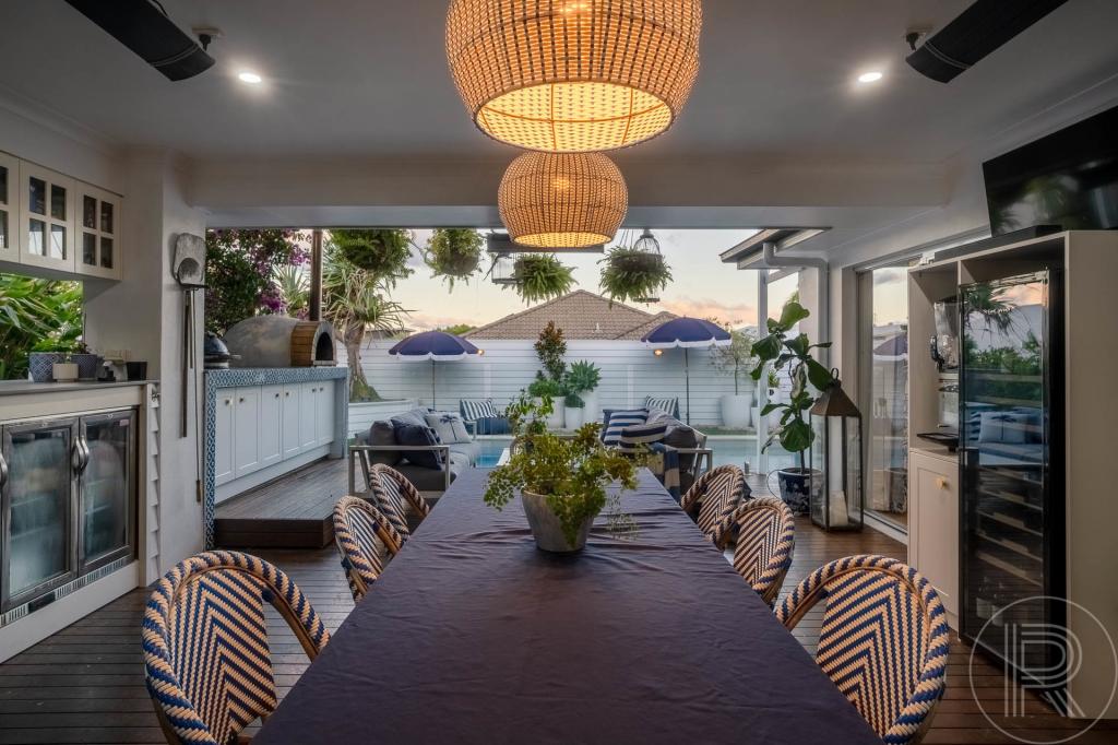 39 TIBOUCHINA ST, MOUNTAIN CREEK, QLD 4557