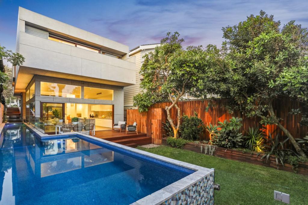 22 Wallis Pde, North Bondi, NSW 2026