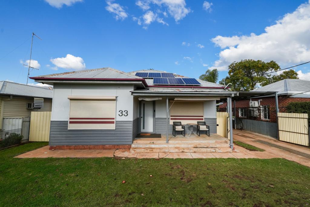 33 Pearce St, Parkes, NSW 2870