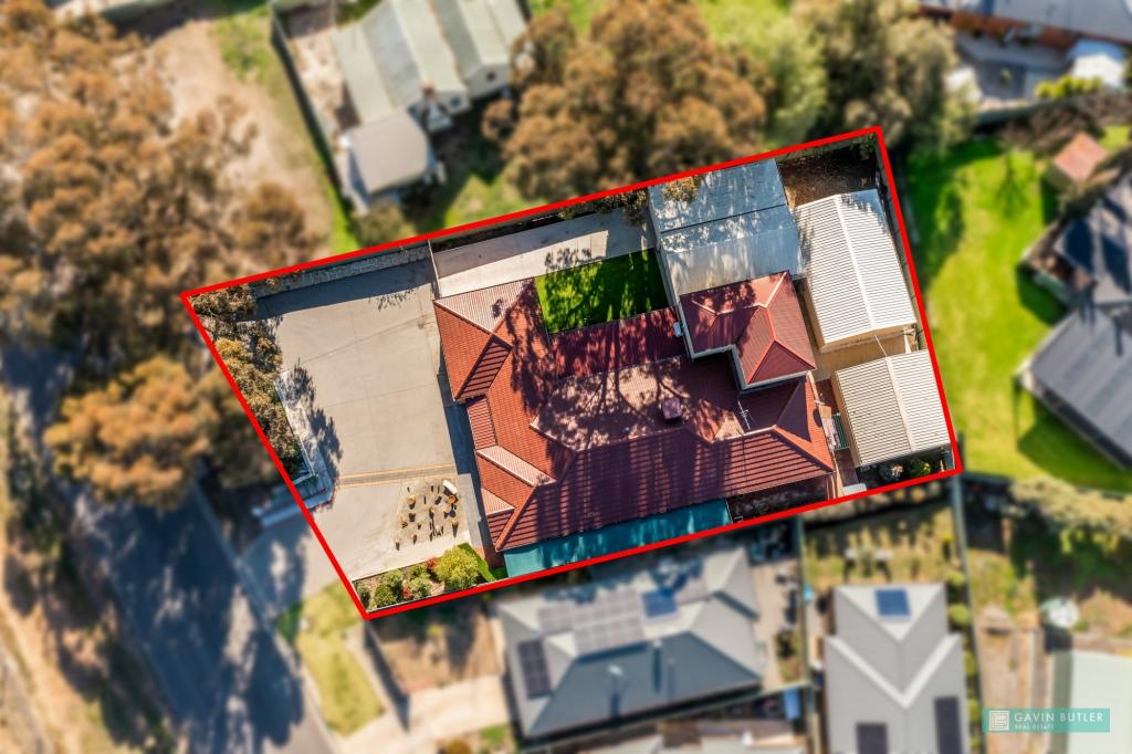 32 Murdock St, California Gully, VIC 3556