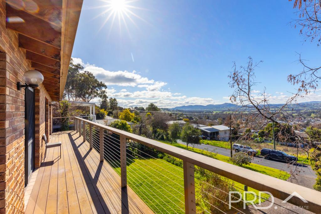 77 Dalhunty St, Tumut, NSW 2720