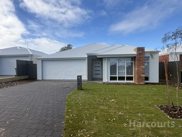 22 Wellington Ave, Lakelands, WA 6180