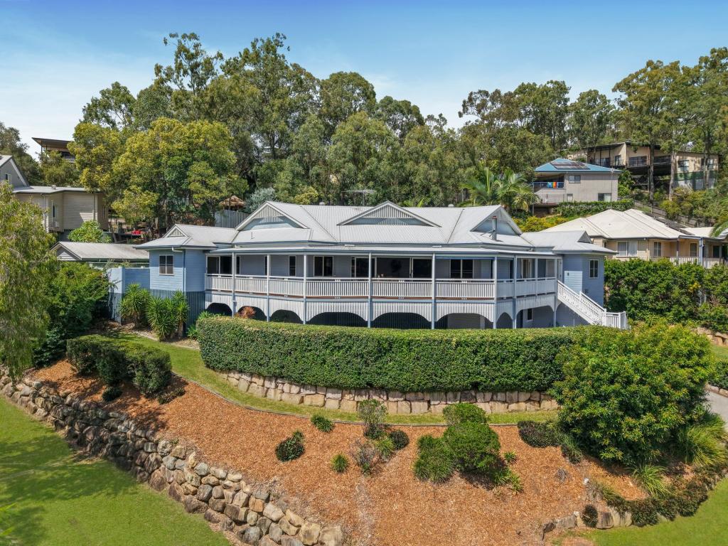 7 Dellwood Ct, Ferny Hills, QLD 4055