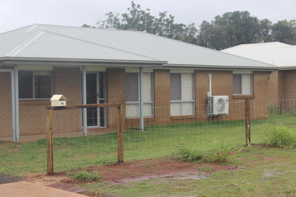 16 Duke St, Memerambi, QLD 4610