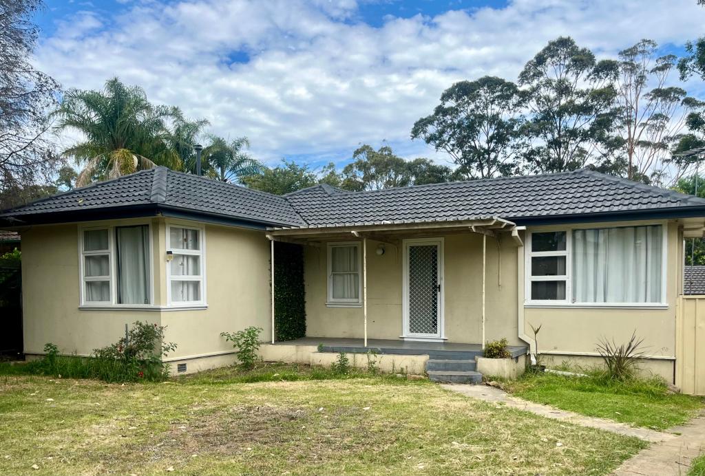 37 Brudenell Ave, Leumeah, NSW 2560