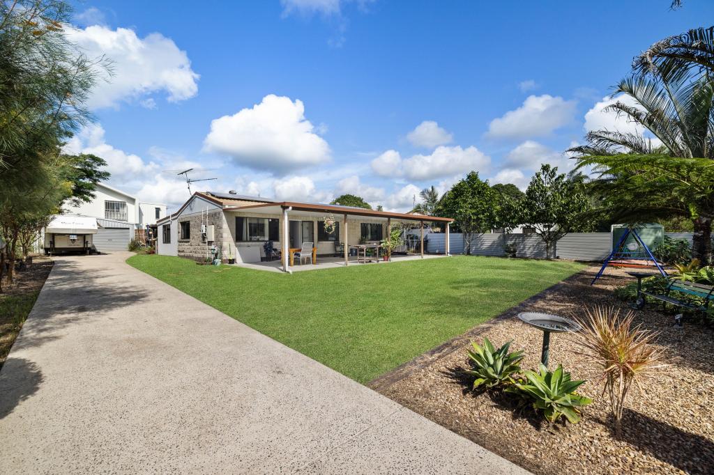 24 Montrose St, Beerwah, QLD 4519