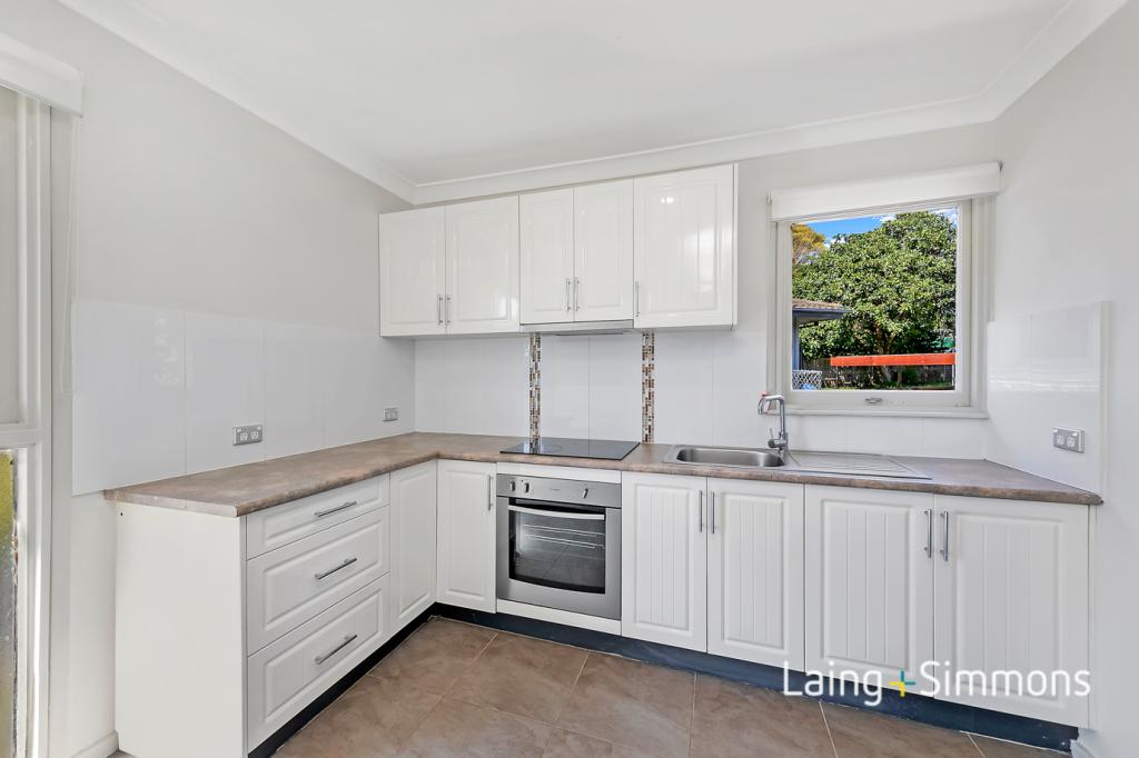 4 Roebuck Cres, Willmot, NSW 2770