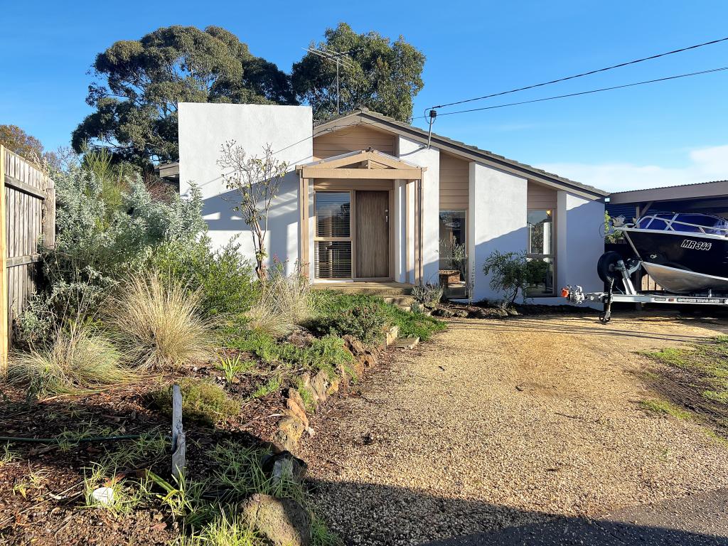 18 Bieske Rd, Grovedale, VIC 3216