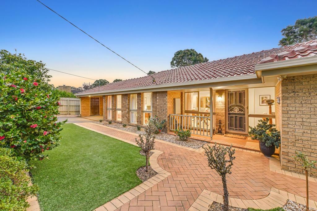 67 CAMPBELL ST, GLEN WAVERLEY, VIC 3150