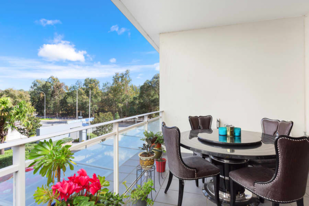 213/21 Hill Rd, Wentworth Point, NSW 2127