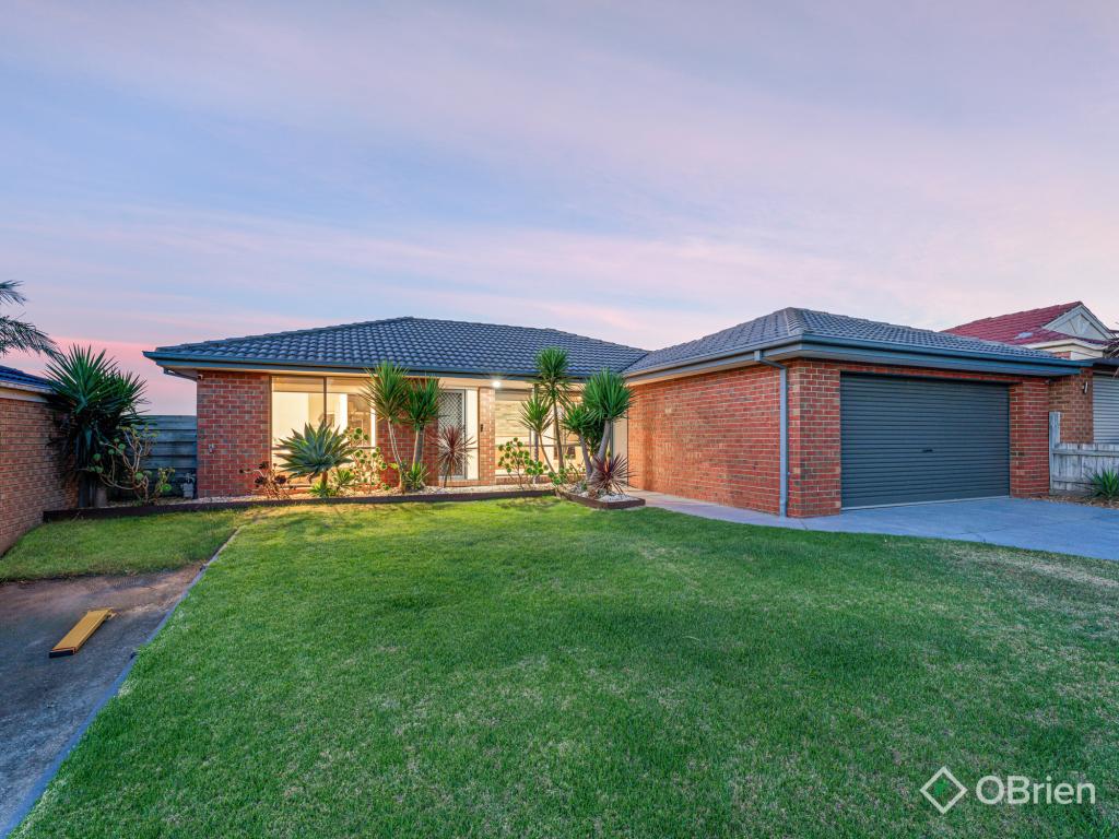 34 Postregna Way, Skye, VIC 3977