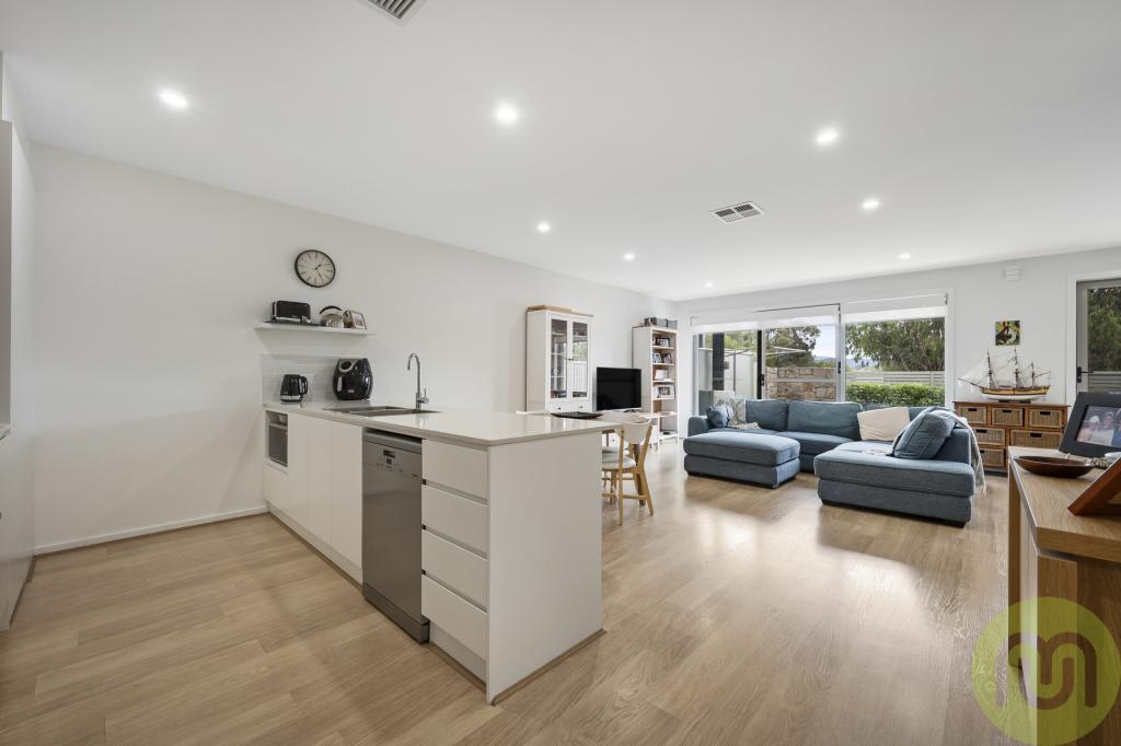 33/165 Mortimer Lewis Dr, Greenway, ACT 2900