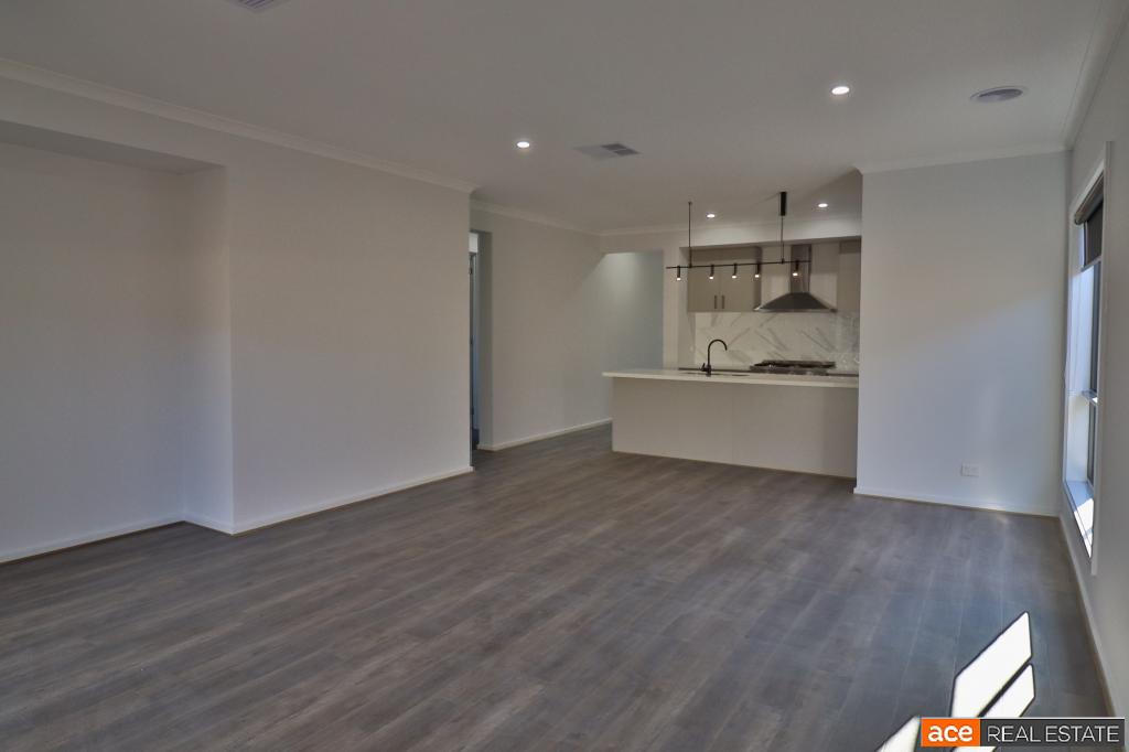 8 Pascal Way, Wyndham Vale, VIC 3024