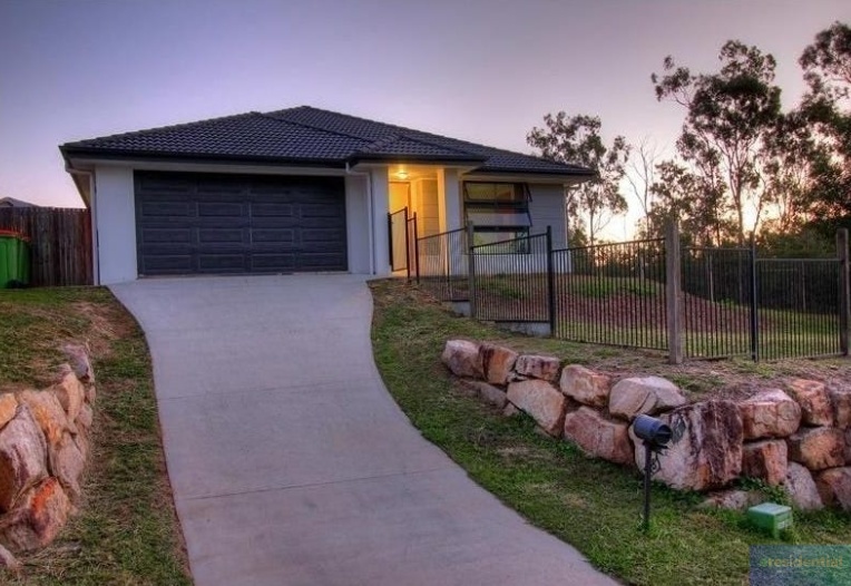 1 Reserve Dr, Flagstone, QLD 4280
