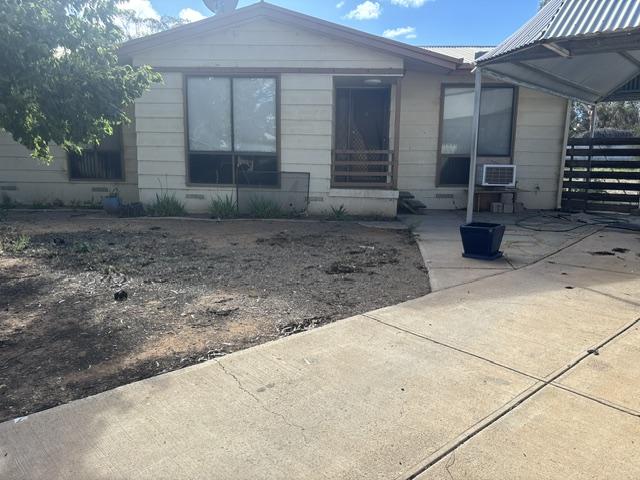 20 Black Oak Dr, Leigh Creek, SA 5731